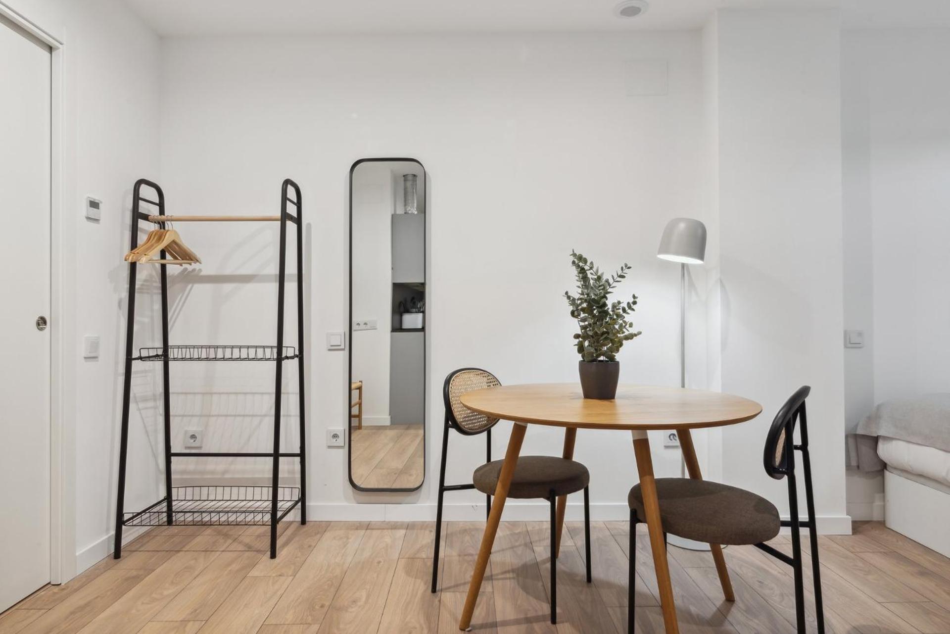 Limehome Valencia Carrer Del Pare Palau I Quer Ruang foto